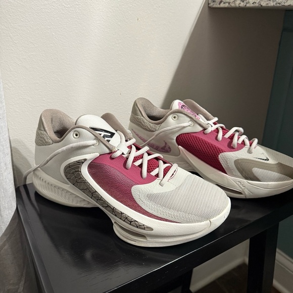 Nike Other - Nike Zoom Freak 4 Light Bone Moon Fossil Beet Colosseum DJ6149-002 Men Size 10